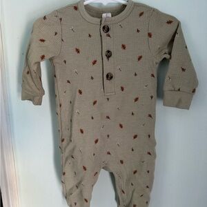 Leaf Print Kids Bodysuit in Sage Green